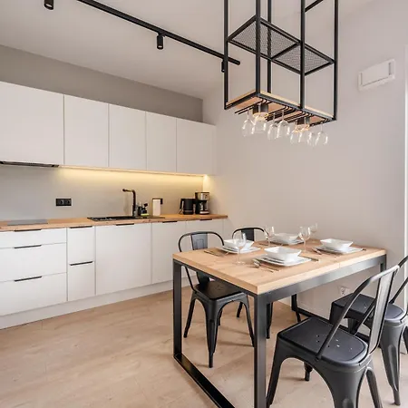 Sunset Vi, Nadmorska 98a Appartamento